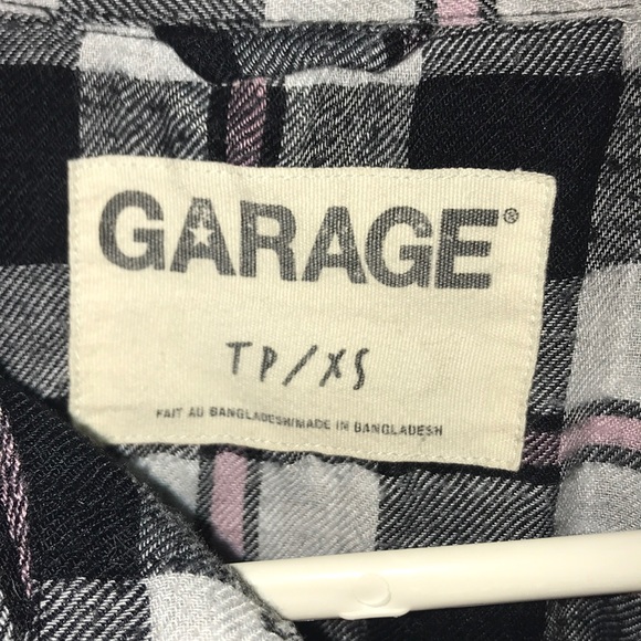 white black and pink plaid flannel crop top - Picture 3 of 4